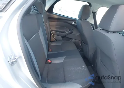 2014 Ford Focus Se z USA, uszkodzony, nr VIN 1FADP3F25EL146767